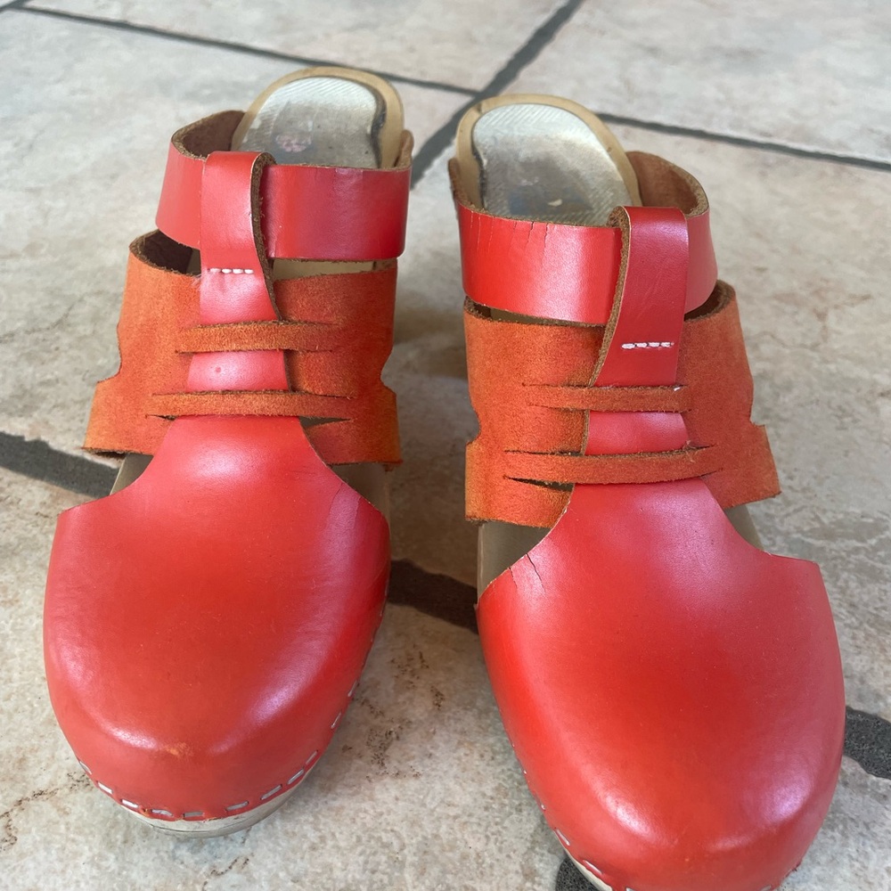 Lotta from Stockholm Red Clogs